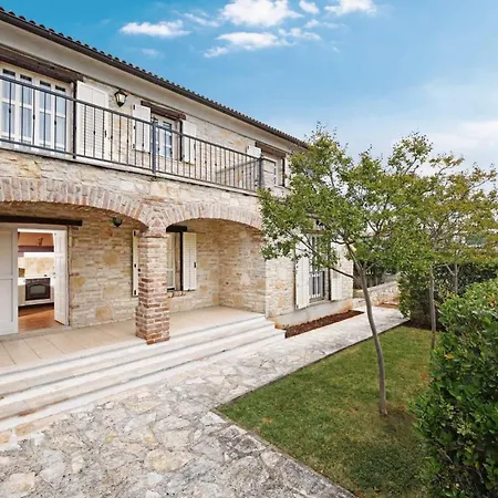 Camelina With New Private Pool Вилла *